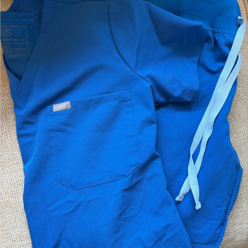 Figs Women's Scrub Set in Cobalt Blue
